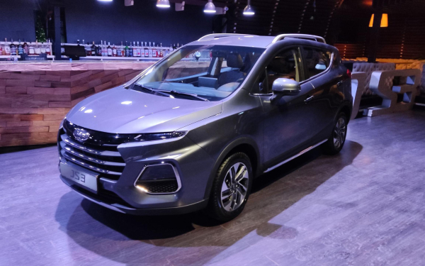 У Lada Vesta появился новый конкурент. В России начались продажи JAC JS3
У Lada Vesta появился новый конкурент. В России начались продажи JAC JS3