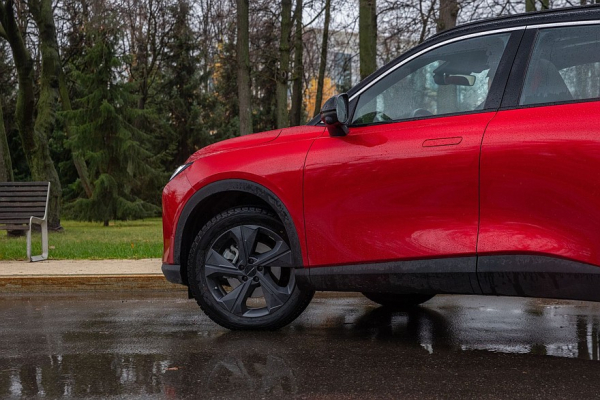 Сменщик Toyota RAV4 и Volkswagen Tiguan: тест-драйв BAIC X55 Сменщик Toyota RAV4 и Volkswagen Tiguan: тест-драйв BAIC X55