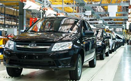 Антон Шапарин: «Лада» — это безысходность, отлитая в металле Антон Шапарин: «Лада» — это безысходность, отлитая в металле