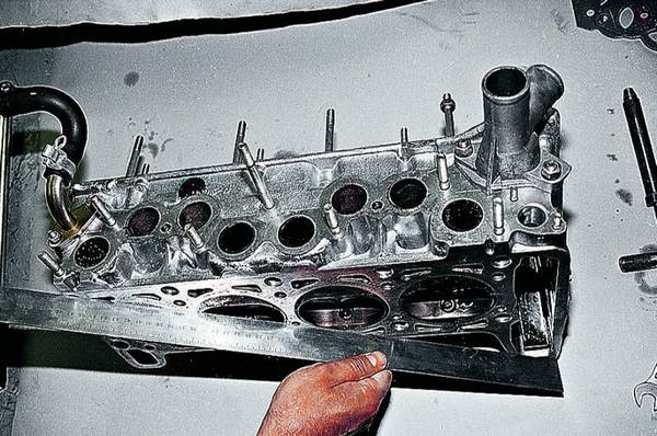 Головка блока цилиндров двигателя: всё про неё здесь Головка блока цилиндров двигателя: всё про неё здесь