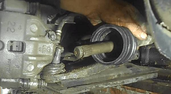 Как правильно поменять пыльник наружного ШРУСа Как правильно поменять пыльник наружного ШРУСа