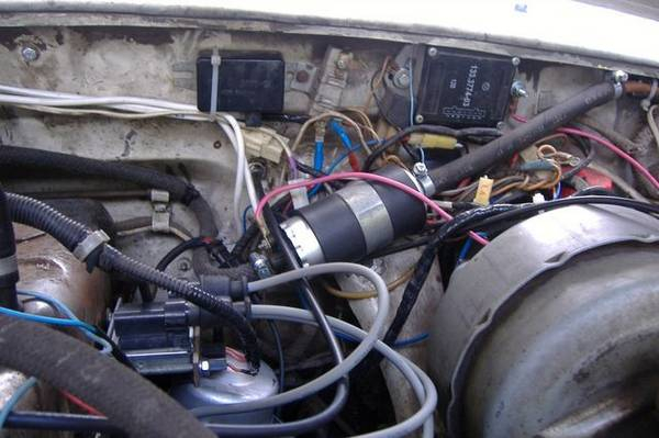 Как работает системы питания карбюраторного двигателя: устройство и схема Как работает системы питания карбюраторного двигателя: устройство и схема