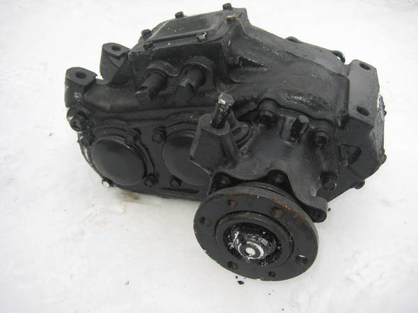 Раздаточная коробка: устройство, принцип работы Раздаточная коробка: устройство, принцип работы