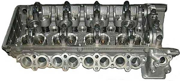 Ремонт головки блока цилиндров на легковом автомобиле Ремонт головки блока цилиндров на легковом автомобиле