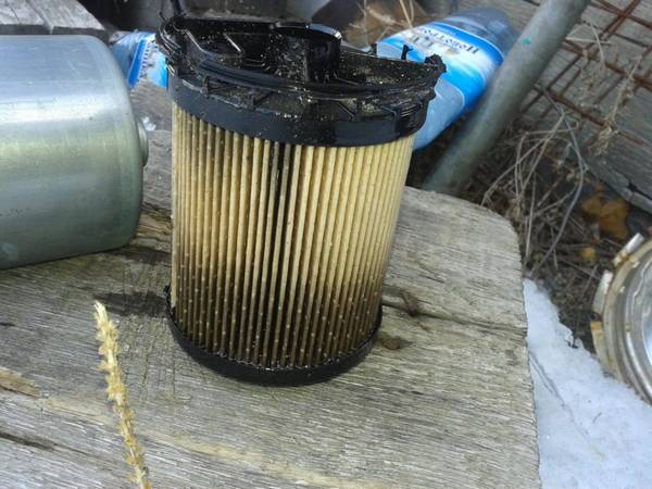 Собираем и производим замену топливных фильтров на КАМАЗе: пошаговые инструкции с видео Собираем и производим замену топливных фильтров на КАМАЗе: пошаговые инструкции с видео