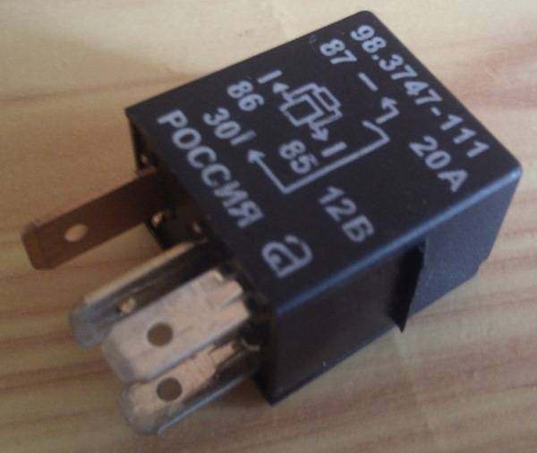 Топливный насос ВАЗ 2110 и 2109 сердечный клапан автомобиля Топливный насос ВАЗ 2110 и 2109 сердечный клапан автомобиля