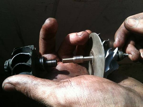 Турбированный двигатель: устройство, особенности эксплуатации Турбированный двигатель: устройство, особенности эксплуатации