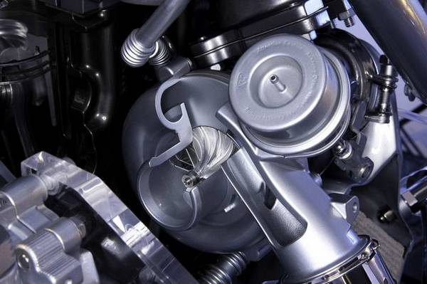 Виды двигателей внутреннего сгорания Виды двигателей внутреннего сгорания