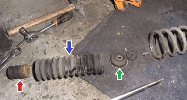 Замена амортизаторов ВАЗ 2108, 2109, 21099: автолюбителю на заметку Замена амортизаторов ВАЗ 2108, 2109, 21099: автолюбителю на заметку