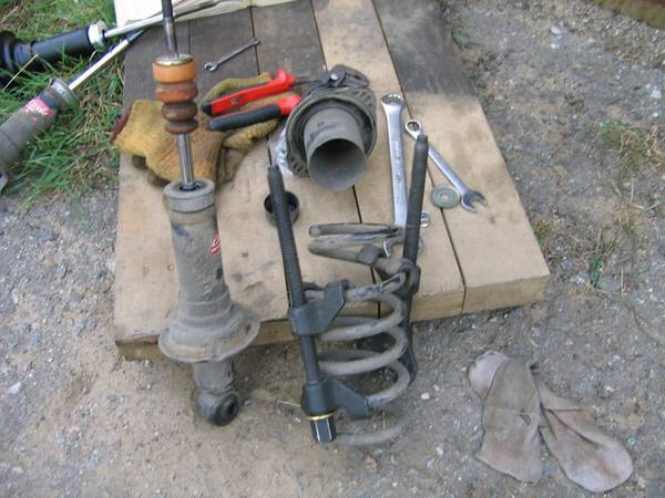 Замена стоек амортизаторов: плавность езды это не роскошь Замена стоек амортизаторов: плавность езды это не роскошь