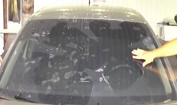 Антигравийная пленка на автомобиль: особенности установки Антигравийная пленка на автомобиль: особенности установки