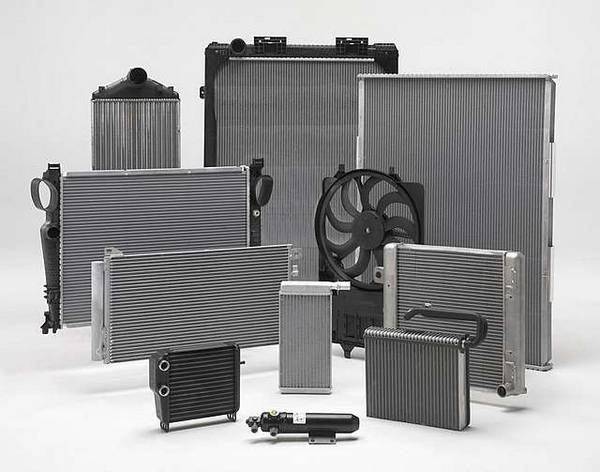 Автомобильный радиатор «хладнокровный» напарник мотора Автомобильный радиатор «хладнокровный» напарник мотора