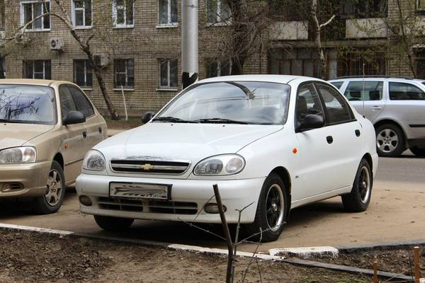 Что лучше - Chevrolet Lanos или Daewoo Nexia? Сравниваем, выбираем, обозреваем