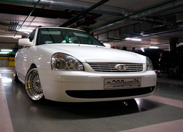 Что лучше, Лада Калина или Приора? Что из них больше похоже на иномарку? Что лучше, Лада Калина или Приора? Что из них больше похоже на иномарку?