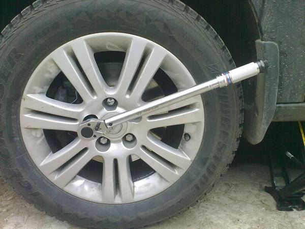 Динамометрический ключ для автомобиля - какой лучше?