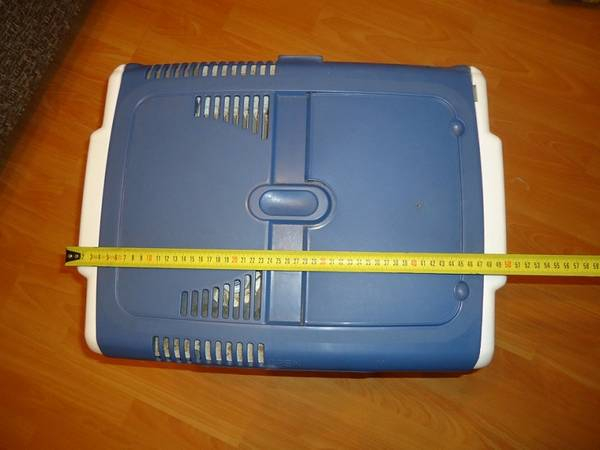 Холодильник автомобильный компрессорный комфорт в салоне Холодильник автомобильный компрессорный комфорт в салоне