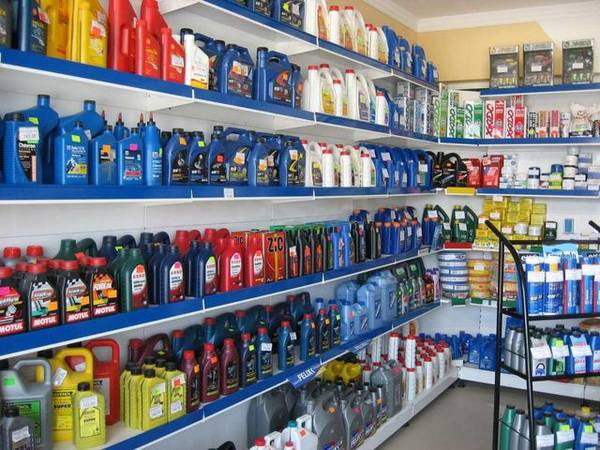 Какое масло лучше заливать в двигатель Какое масло лучше заливать в двигатель