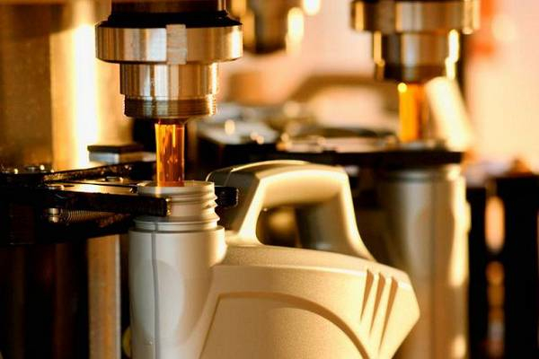 Какое масло заливать в дизельный двигатель: секреты и особенности Какое масло заливать в дизельный двигатель: секреты и особенности