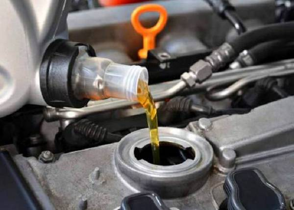 Какое масло заливать в дизельный двигатель: секреты и особенности Какое масло заливать в дизельный двигатель: секреты и особенности