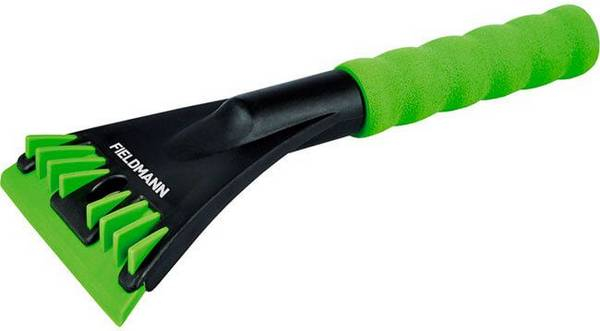 Какой должна быть автомобильная щетка для снега мягкая или жесткая Какой должна быть автомобильная щетка для снега мягкая или жесткая