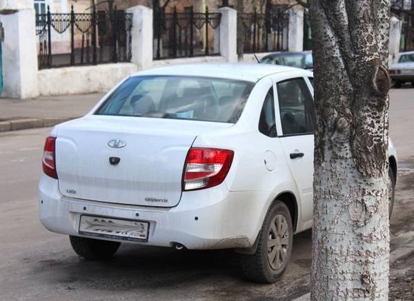 Какую купить новую машину до 350 тысяч рублей? Большой список вариантов