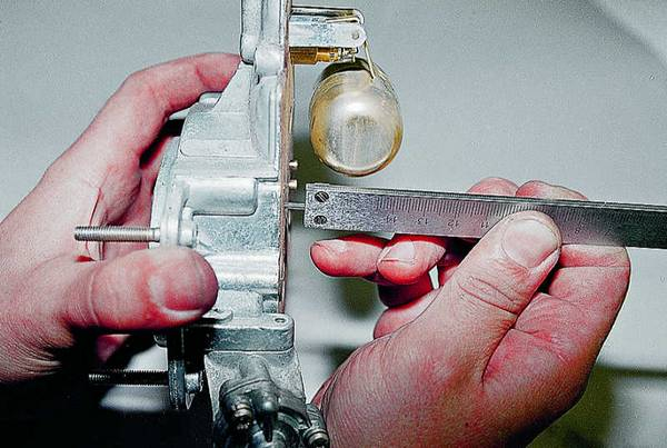 Карбюратор ВАЗ 2107 настроим и отрегулируем самостоятельно Карбюратор ВАЗ 2107 настроим и отрегулируем самостоятельно