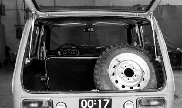 Крышка багажника ВАЗ-2115, Рено Логан и Нивы что практичнее? Крышка багажника ВАЗ-2115, Рено Логан и Нивы что практичнее?