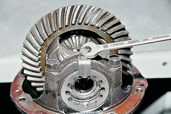 Особенности редукторов заднего моста ВАЗ-классика Особенности редукторов заднего моста ВАЗ-классика