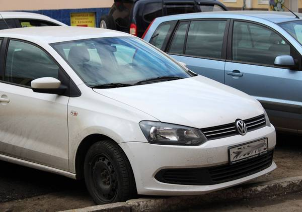 Отзыв о Volkswagen Polo Sedan после пробега 100 000 км Что стало с моей машиной Отзыв о Volkswagen Polo Sedan после пробега 100 000 км Что стало с моей машиной