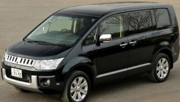 Пять поколений японского минивэна Mitsubishi Delica Пять поколений японского минивэна Mitsubishi Delica