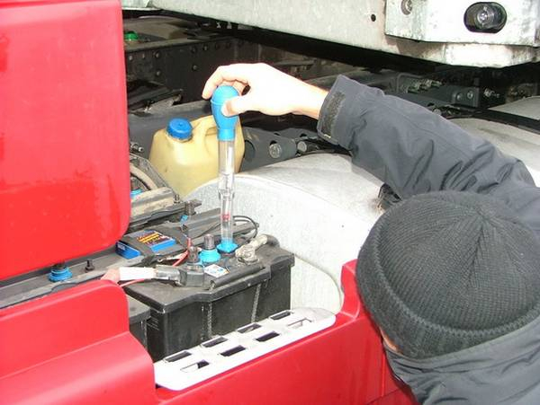 Ремонт автомобильных аккумуляторов своими руками Ремонт автомобильных аккумуляторов своими руками