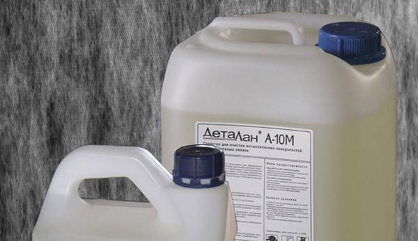 Средство для мойки двигателя автомобиля чистим мотор сами Средство для мойки двигателя автомобиля чистим мотор сами