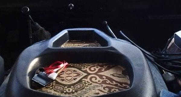 Тюнинг салона УАЗ «Буханка» для охоты или рыбалки Тюнинг салона УАЗ «Буханка» для охоты или рыбалки