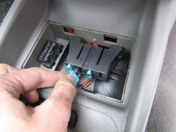 Топливные фильтры «Лады Калины»: выбор и замена своими руками Топливные фильтры «Лады Калины»: выбор и замена своими руками