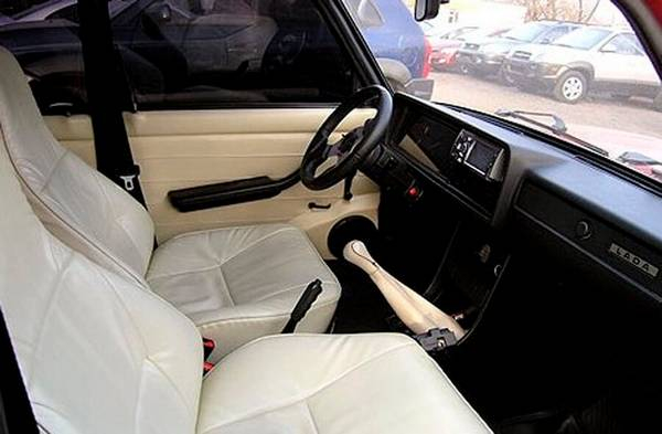 Виды тюнинга салона на автомобиле ВАЗ 2107 Виды тюнинга салона на автомобиле ВАЗ 2107