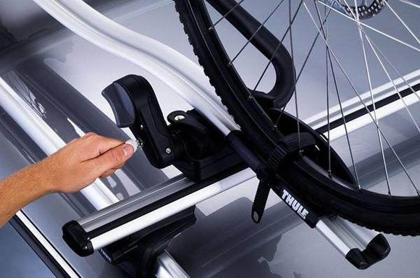 Выбираем багажник на рейлинги автомобиля