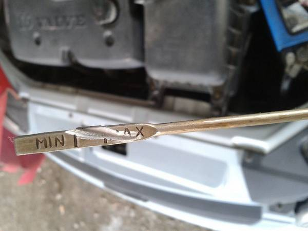 Выбираем и заменяем масло в коробке передач для Приоры Выбираем и заменяем масло в коробке передач для Приоры