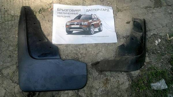 Выбор и установка увеличенных брызговиков на Рено Дастер