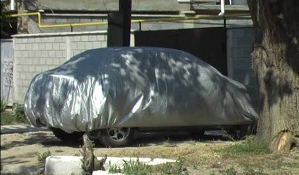 Защитный чехол-тент на автомобиль делаем «одежку» своими руками Защитный чехол-тент на автомобиль делаем «одежку» своими руками