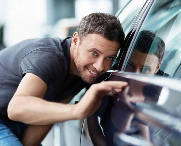 Большой расход масла в двигателе: возможные причины Большой расход масла в двигателе: возможные причины