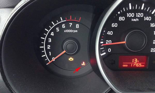 Что делать, если загорелась лампочка Check Engine? Что делать, если загорелась лампочка Check Engine?