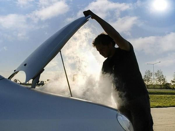 Что делать при поломке автомобиля на магистрали Что делать при поломке автомобиля на магистрали