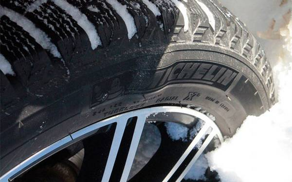 Что делать с грыжей на колесе Что делать с грыжей на колесе