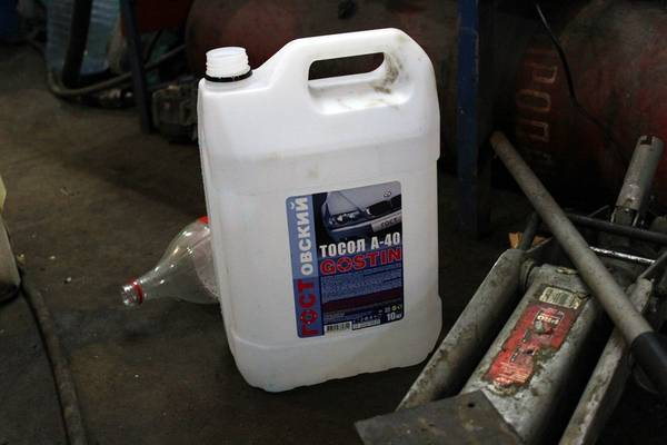 Что заливать в радиатор автомобиля? Тосол или антифриз? Рассматриваем все варианты Что заливать в радиатор автомобиля? Тосол или антифриз? Рассматриваем все варианты