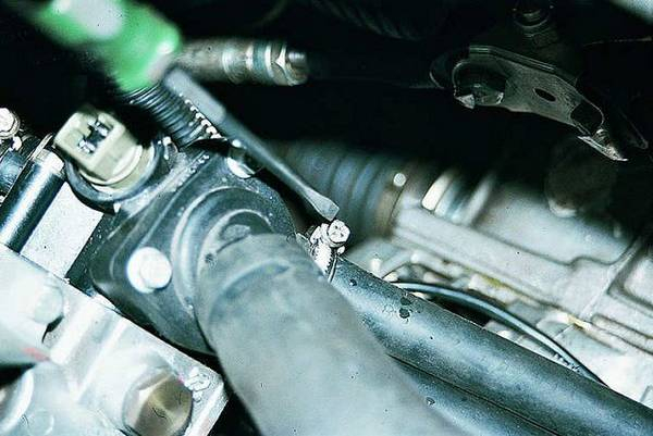 Греется двигатель: причины и методы устранения Греется двигатель: причины и методы устранения