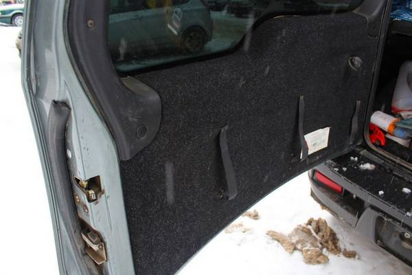 Как клеить автомобильный карпет? Тюнинг салона своими руками