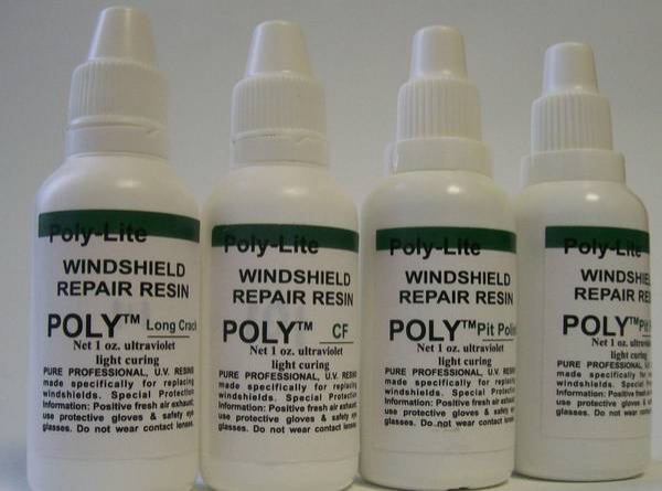 Остановка трещины на лобовом стекле машины Остановка трещины на лобовом стекле машины