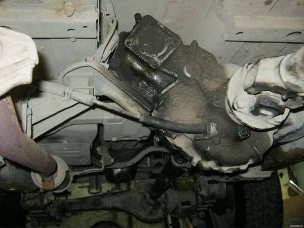 Почему гонит масло через сапун дизель и что делать Почему гонит масло через сапун дизель и что делать