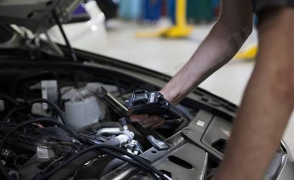 Почему на автомобиле появились высокие обороты двигателя на холостом ходу Почему на автомобиле появились высокие обороты двигателя на холостом ходу