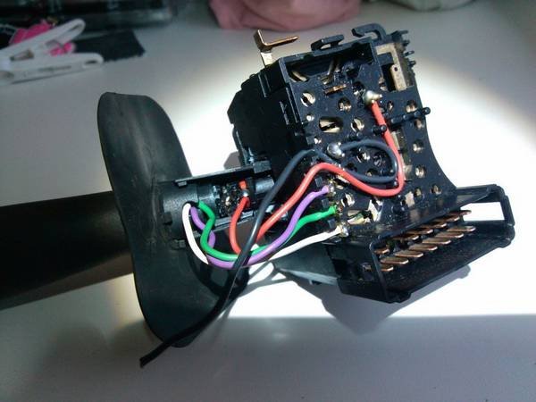 Почему не работает звуковой сигнал на Renault Logan? Француз сломался